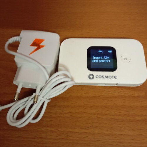 Cosmote mobile WiFi router 4G