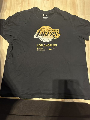 Nike X NBA Los Angeles Lakers T-shirt size XXL