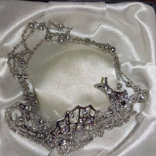 Seahorse necklace new silver