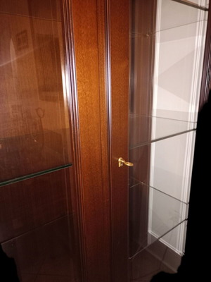Showcase with interior lighting, solid wood, dark brown