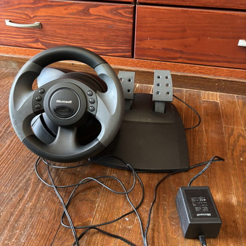 Microsoft SideWinder Force Feedback Wheel with Pedals for PC like new