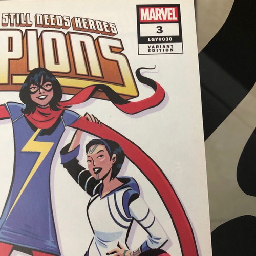 Champions 3 Amy Reeder Variant Cover new 2019 Marvel Comics