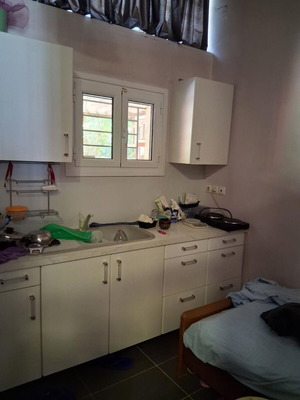 Kitchen cabinets white melamine 260 cm with wall cabinet used