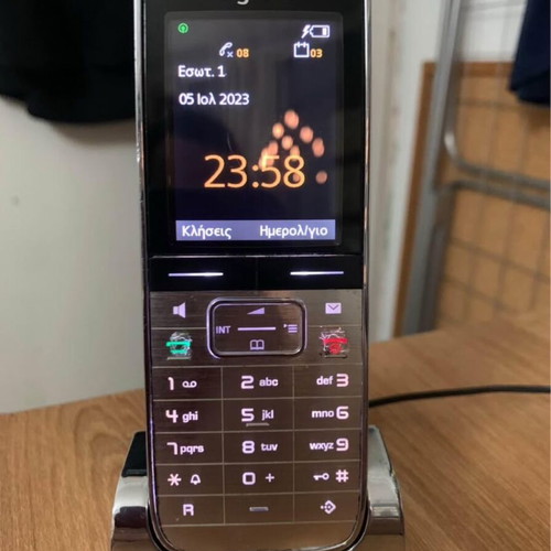 Siemens Gigaset SL 780 and Gigaset C59H like new cordless phones
