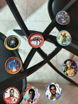 Various used τάπες collection