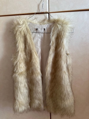 Sleeveless fur vest like new, beige, synthetic fur