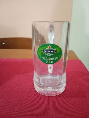 Συλλεκτικό ποτήρι Heineken milenioum 2000 σαν καινούργιο