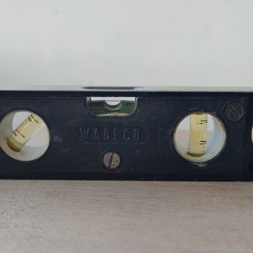 Vintage spirit level refurbished from West Germany, functional