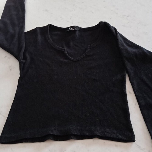 Women's black top like new, size S