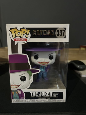 Funko Pop Joker 337 vinyl figure like new