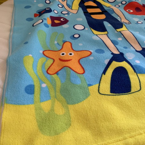Poncho children's towel like new