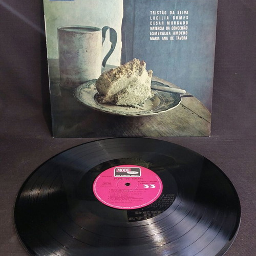 Fados De Sempre vinyl used, in very good condition