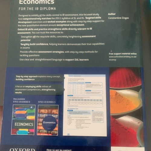 Economics IB diploma like new, ideal for students