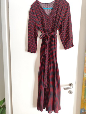 Helmi maxi dress small like new, black with red