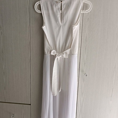 Lynne asymmetric sleeveless top with transparency like new, white