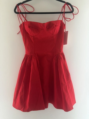 Poplin dress new, with zipper and adjustable straps, red