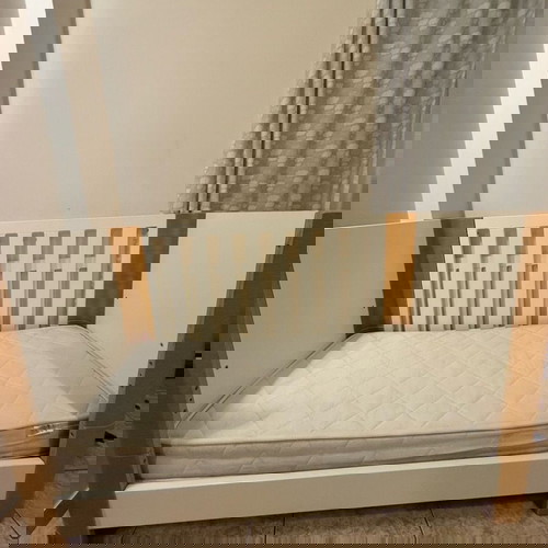 Casababy Venus κρεβάτι με στρώμα, συρταριέρα και βάση αλλαξιέρας μεταχειρισμένα