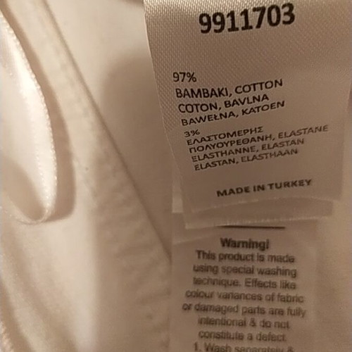 Attrattivo White Jeans with Knee Rips XS Like New