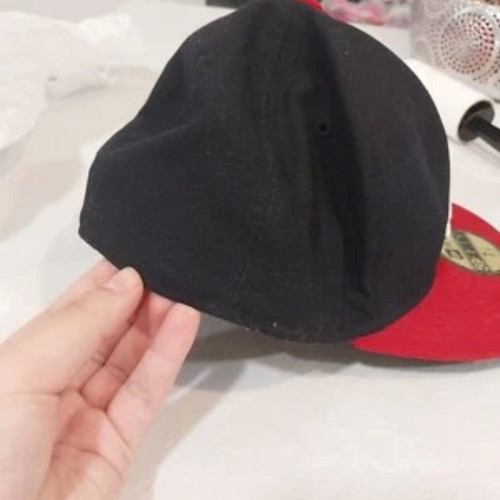 Atlanta Braves New Era 59 Fifty Fitted Hat like new, size 7 1/2