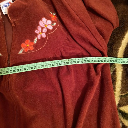 Outerwear dress robe new with handmade embroidery, size large
