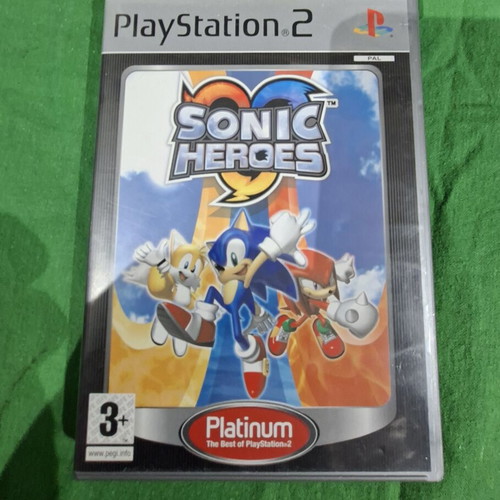 Sonic Heroes PlayStation 2 game like new, PAL