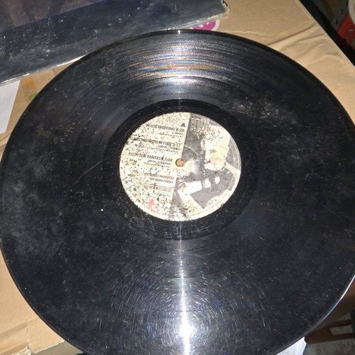 Idol vinyl record used
