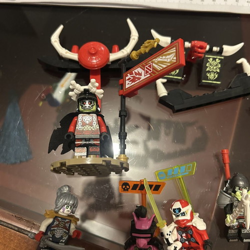 Lego Ninjago figures, all but two
