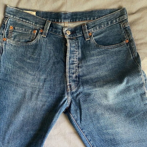 Levi's original size 33 denim shorts bermudas like new, pack of 2