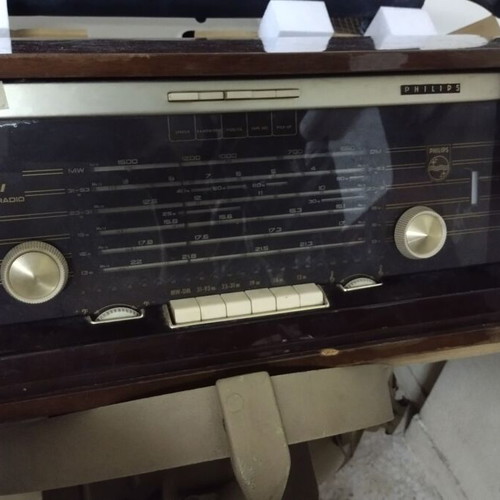 Phillips Bi Ampli Radio 1959-60 B5X94A/64 like new