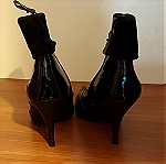  Μποτάκια γυναικεία Replay Νο 40 γυαλιστερά με ψιλό τακούνι και φερμουάρ.