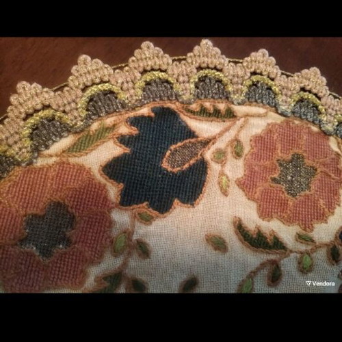 Vintage hand embroidery set of three pieces like new