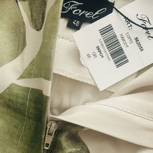 Forel high-waisted shorts new, beige and green