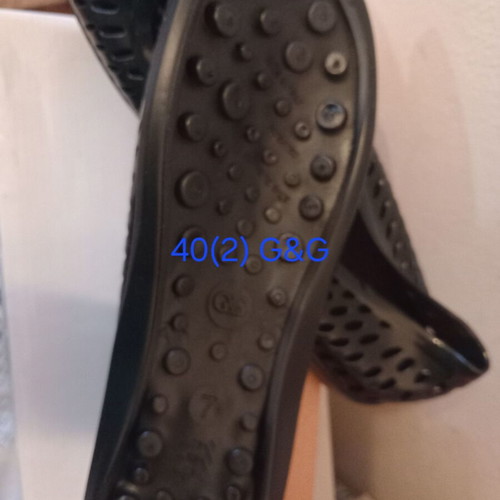 G&G black water shoes size 40