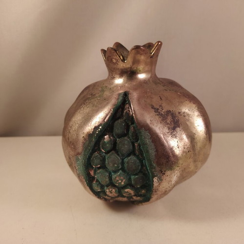 Pomegranate natural size, vintage