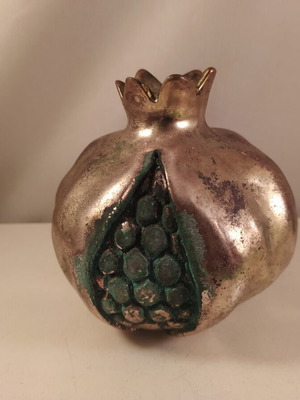 Pomegranate natural size, vintage