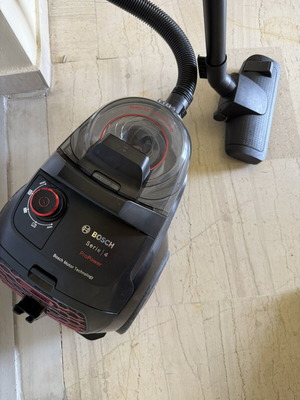 Bosch Pro Power Serie 4 ηλεκτρική σκούπα σαν καινούργιο με αξεσουάρ