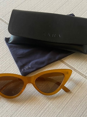 Γυαλιά ηλίου Zara cat eye σαν καινούργια με καφέ φακό και κόκκαλα σκελετό