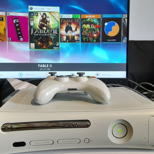Xbox 360 Original 320GB softmodded console with many games and emulators