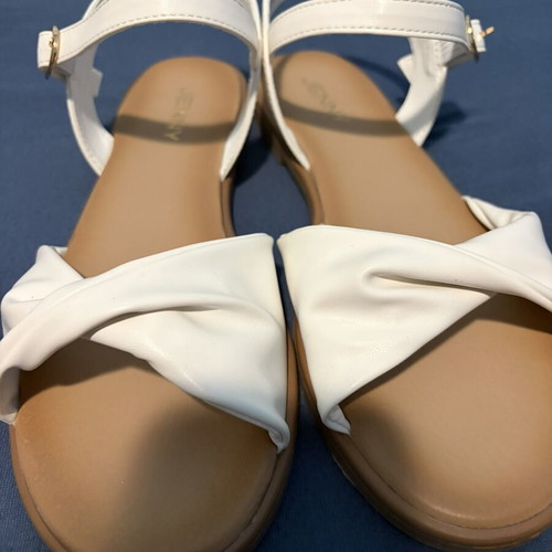 White sandals size 40, like new