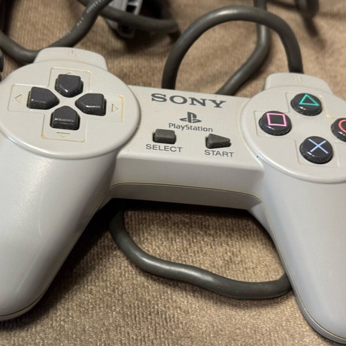 PlayStation gamepad used, non-functional