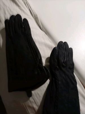 Suede gloves new, black, elegant for winter