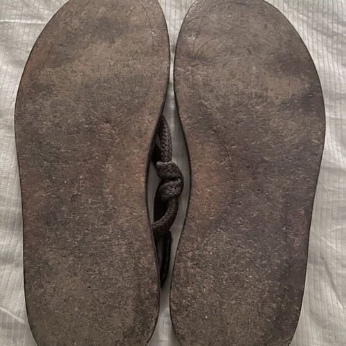 Gucci unisex sandals size 41 in very good condition, brown