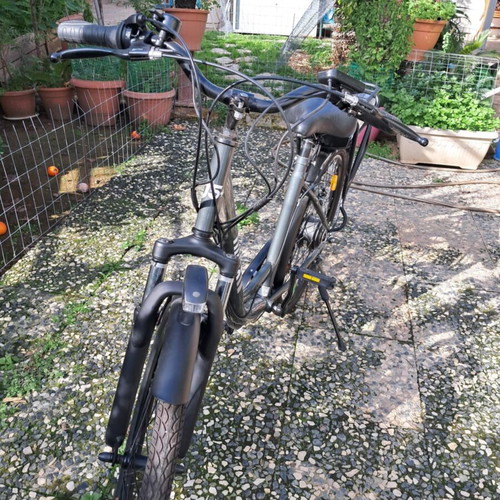Electric bicycle like new