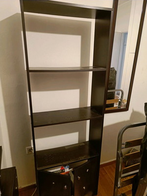 Βιβλιοθήκη μεταχειρισμένη, μαύρη, για αποθήκευση βιβλίων