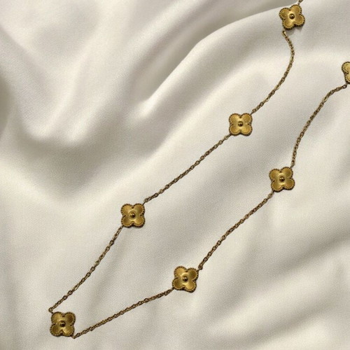 VanC gold-plated steel pendant with 78-84 cm chain