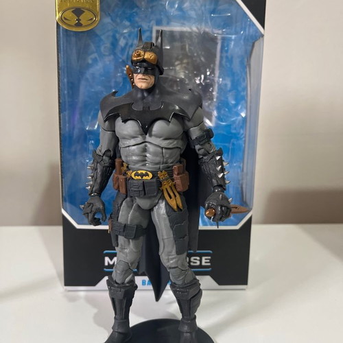 McFarlane Toys DC Multiverse Batman Last Knight on Earth Gold Label action figure