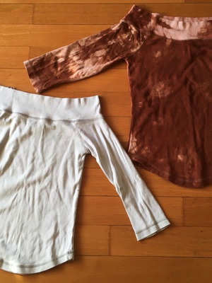 Blouses used set of 2 size S-M brown and light green