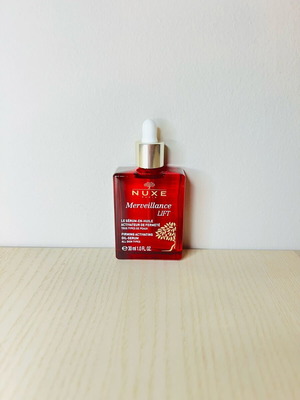 Nuxe Merveillance Lift Firming Activating Oil Serum new