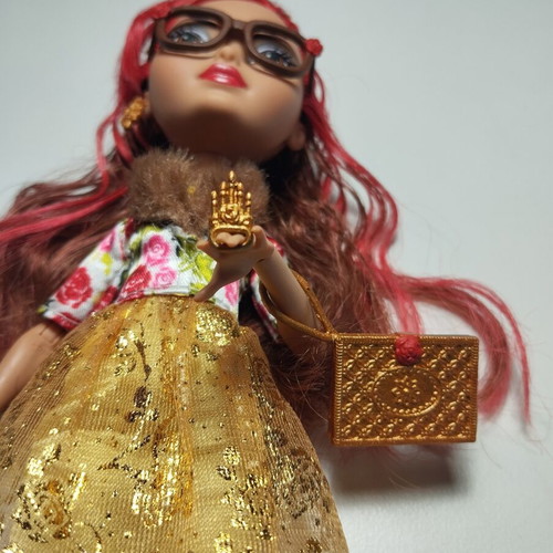 Rosabella Beauty Ever After High doll with 3D printed accessories