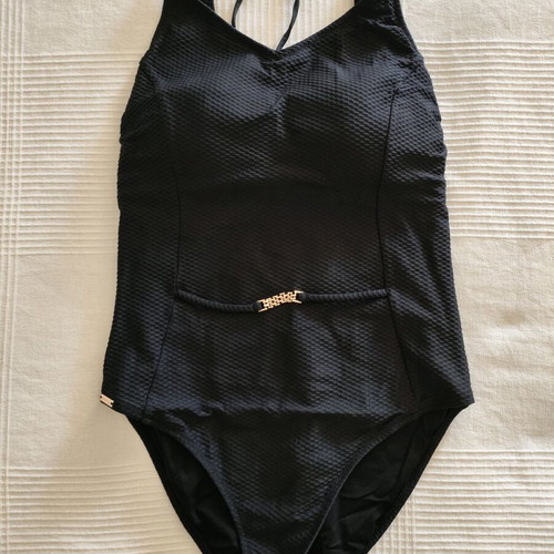 Selmark one-piece swimsuit like new, black